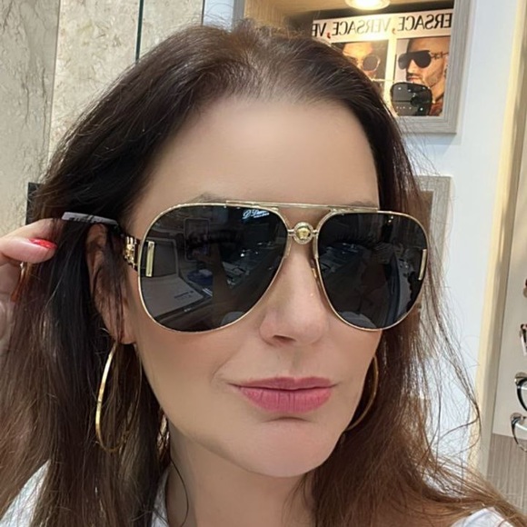 NEW VERSACE WOMEN SUNGLASSES - Picture 2 of 5